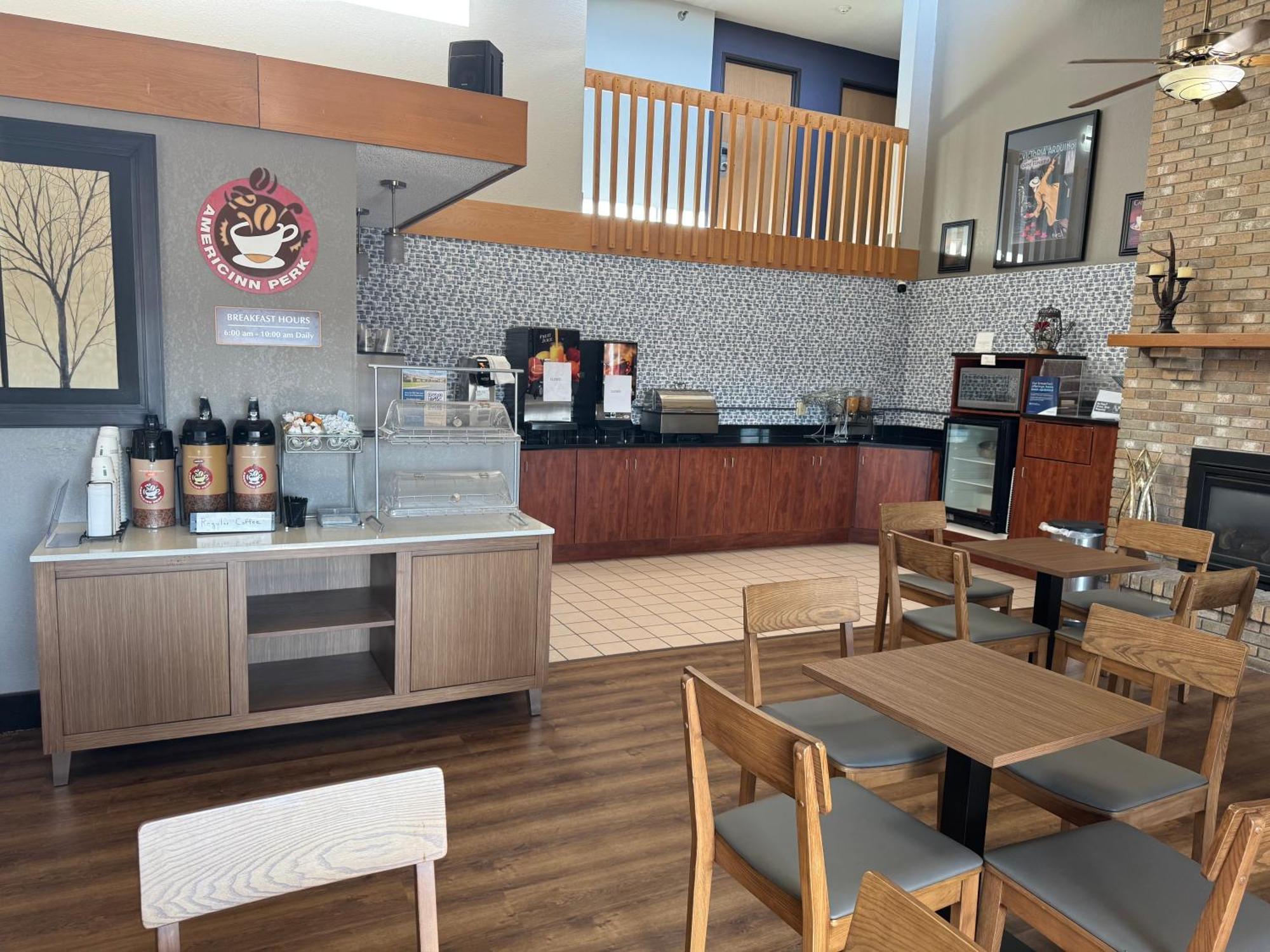 Americinn By Wyndham Albert Lea Zewnętrze zdjęcie