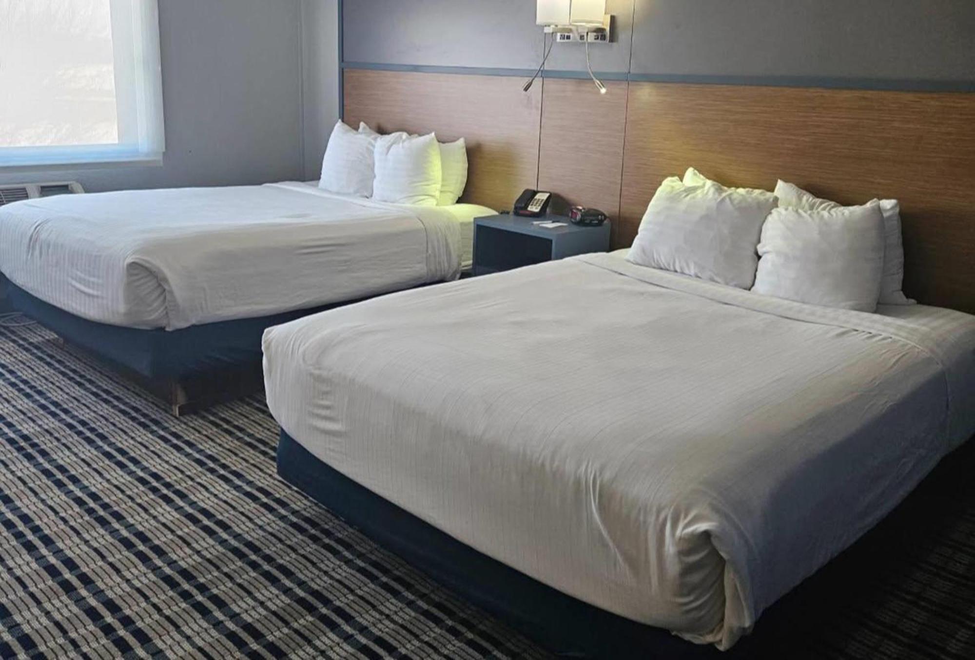 Americinn By Wyndham Albert Lea Zewnętrze zdjęcie