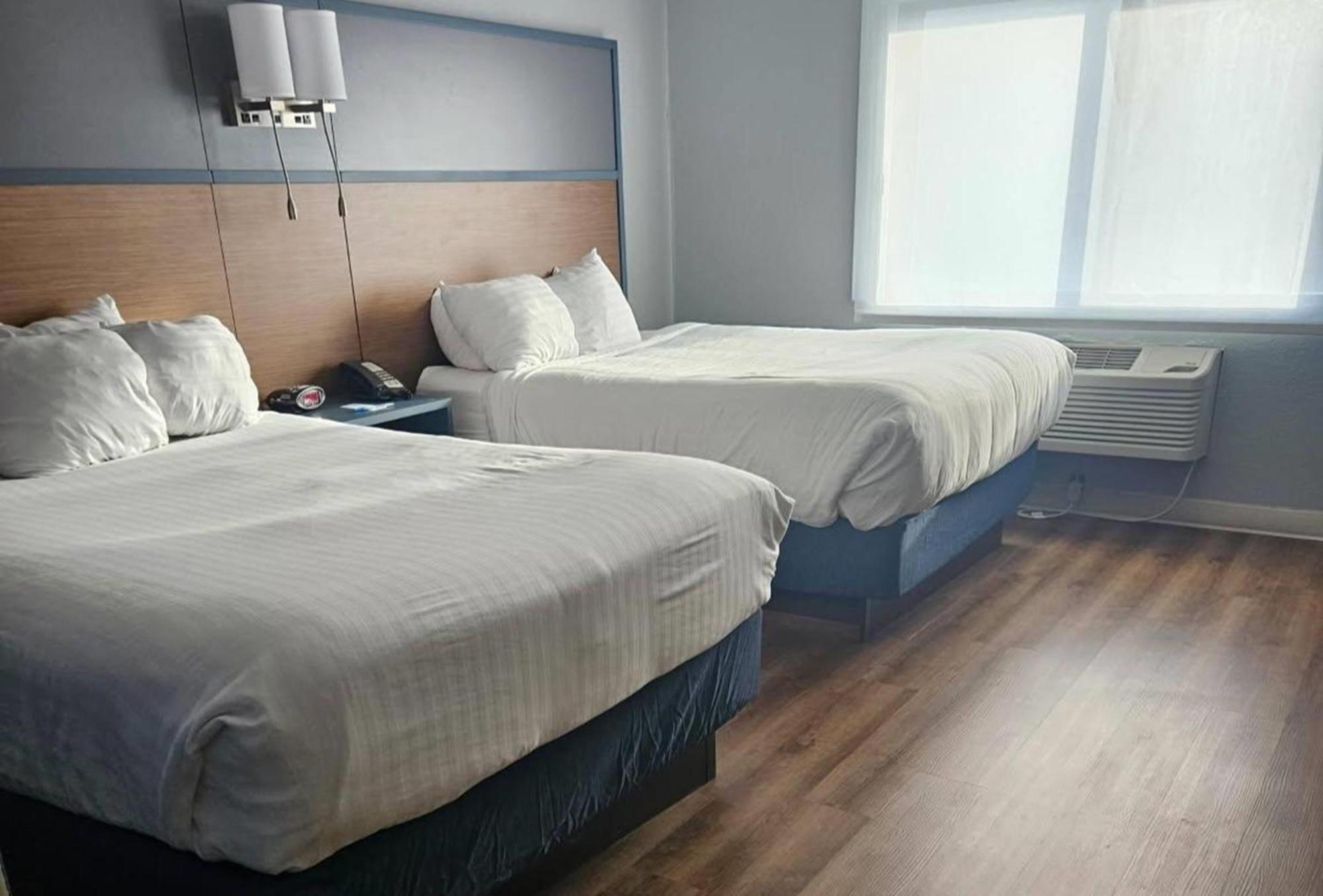 Americinn By Wyndham Albert Lea Zewnętrze zdjęcie